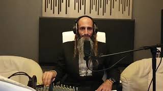 מדברים מרבי נחמן מברסלב   אבא שמח בך (הרב מאור קריו) - התמונה מוצגת ישירות מתוך אתר האינטרנט יוטיוב. זכויות היוצרים בתמונה שייכות ליוצרה. קישור קרדיט למקור התוכן נמצא בתוך דף הסרטון