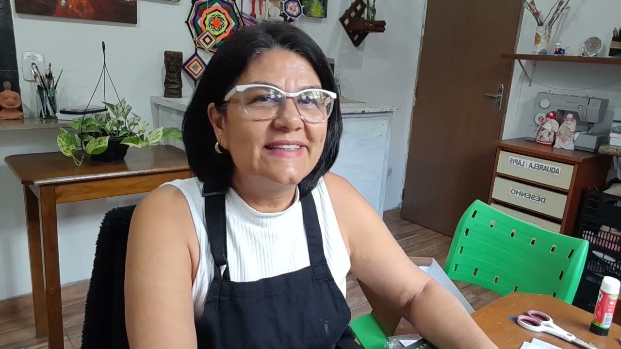 COLAGEM INTUITIVA /ARTETERAPIA