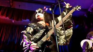 preview picture of video 'Hotter Than Hell (KISS Tribute band) God of Thunder - Hull 2014'