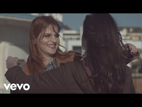 Video per il significato della canzone Straordinario di Chiara Galiazzo