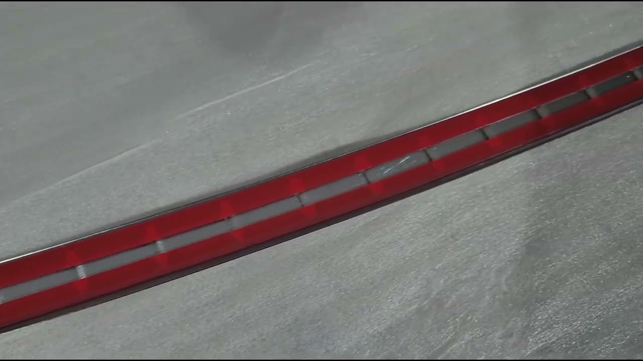 Mercedes EQC 2019–2023 Zaščitna letev zadnjega odbijača Carmos (nerjaveče jeklo, mat) Video 1