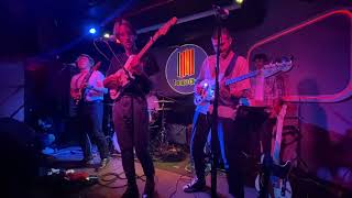 Beetwen Days — Far Caspian @ Templo Club (Madrid)