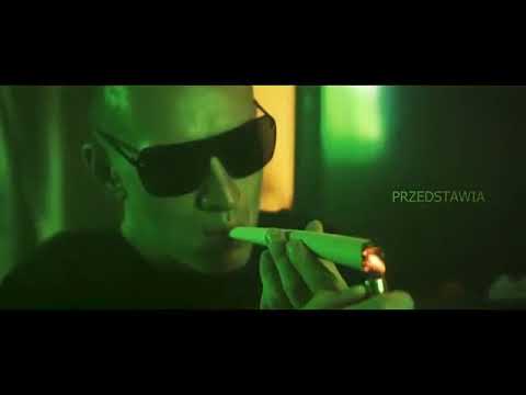 WIŚNIA BAKAJOKO ale po WIADERKU