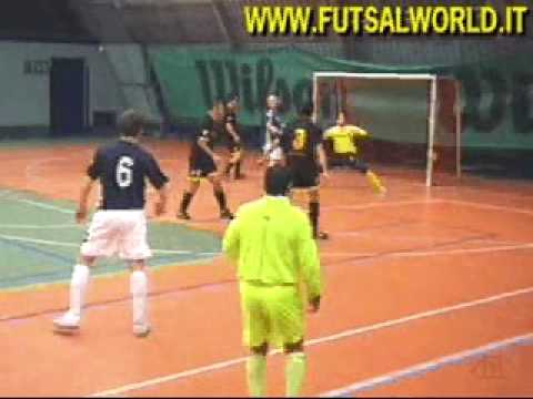 24/1/9 futsal : gol,falli,azioni ecc....