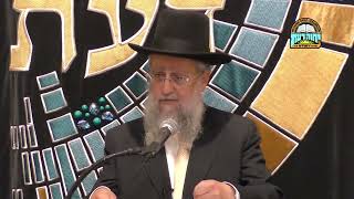 הרב דוד יוסף – הגהת כתב יד בשבת | לימודו של מרן זצ"ל בשבת
