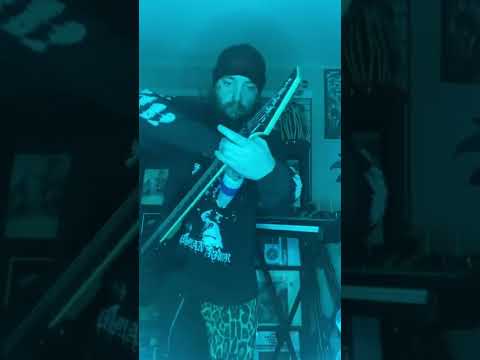 Drone-Doom Metal Guitar With a Vibrator
