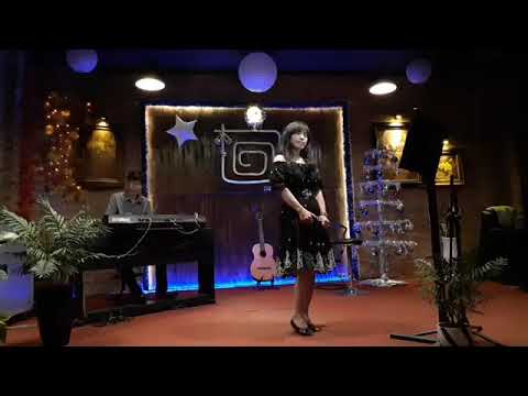 Thể hiện bởi Hoài Mỹ