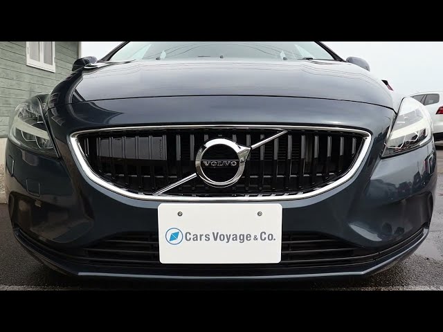 [新着 車両入庫] V40 D4 Momentum