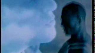 Extraterrestre – Eugenio Finardi (Video Originale)