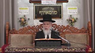 הרב זמיר כהן   הלכות מוקצה בשבת (בית הכנסת מוסאיוף) - התמונה מוצגת ישירות מתוך אתר האינטרנט יוטיוב. זכויות היוצרים בתמונה שייכות ליוצרה. קישור קרדיט למקור התוכן נמצא בתוך דף הסרטון