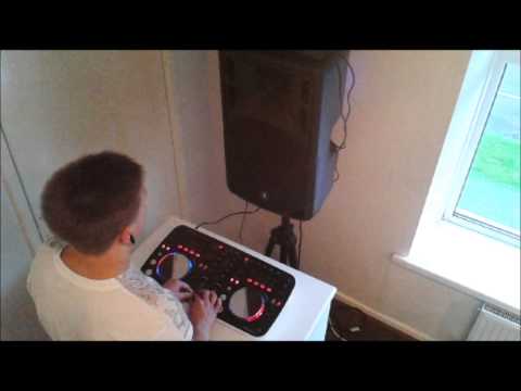 Sick individuals & Axwell -I am and Blasterjaxx & Ibranovski -ID ,Pioneer ddj ergo