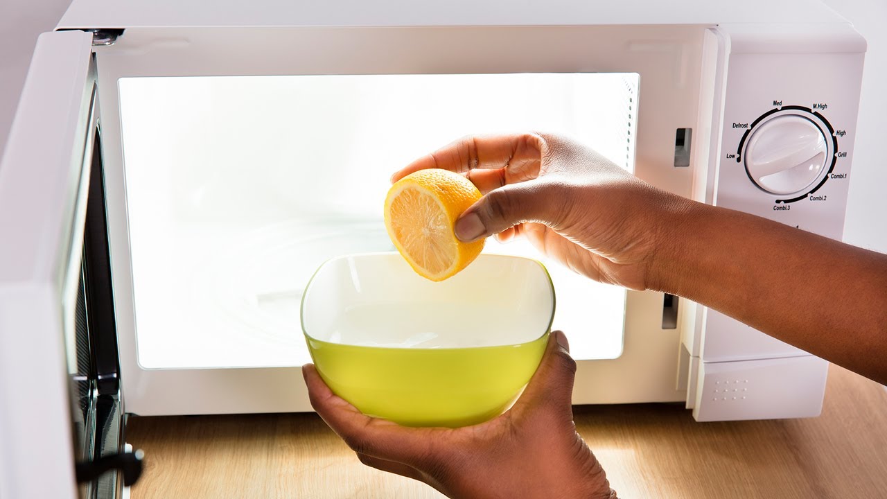 How to Clean Your Microwave with Lemon and Vinegar - YouTube