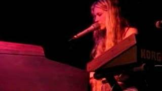 Charlotte Martin - &#39;Last Day On Earth&#39; (live, Burlington VT)