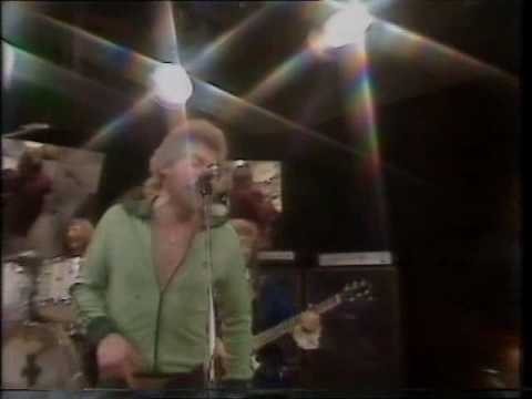 QUARTZ - Wildfire - Look Hear 1979 online metal music video by QUARTZ