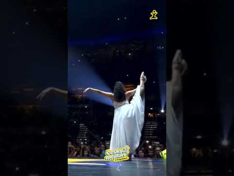 Karla Gotta zazpíval na prvním Českém mejdanu s Impulsem hymnu „Země vzdálená“ 💛