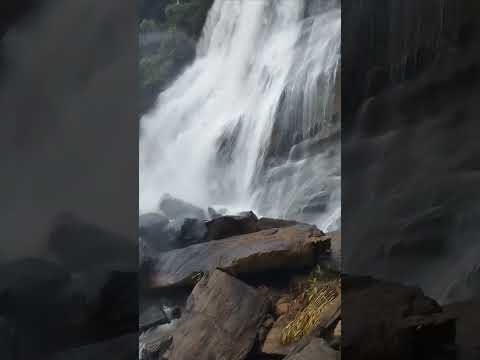 Cachoeira da Vovó Lúcia em Alfredo Chaves-ES.       #espiritosanto #turismo #viagem #cachoeira