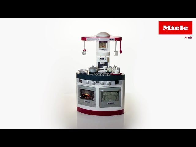 Vídeo relacionado con Theo Klein 9428 WMF Saucepan and Kitchen Utensil Set I Including Saucepan , Frying Pan, Pizza Cutter, Mixing Spoon and Much more , Toys for Children aged 3 and over
