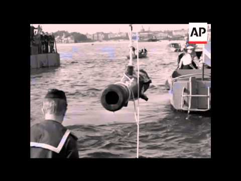 330 YEARS OLD GUN - NO SOUND