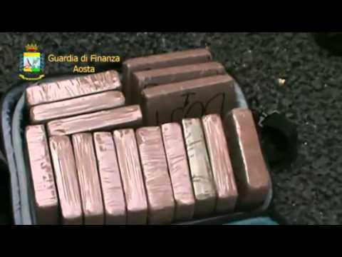 Lotta al traffico di stupefacenti - Sequestrati 23 chilogrammi di cocaina