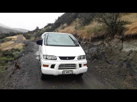 Cow Stream Hotpools by 4wd