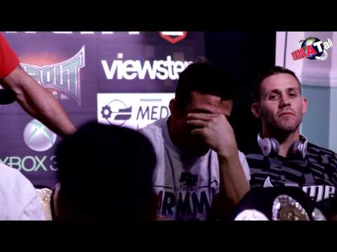 UCMMA 39 Alex Reid and Tony Giles exchange words!