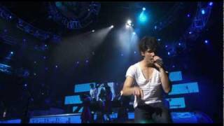 Burnin Up - Jonas Brothers (3d Concert)