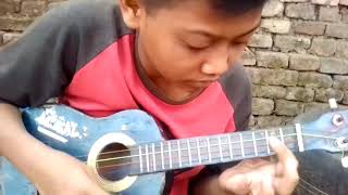 Download lagu Ukulele lagu mantan terindah Reza Re mp3