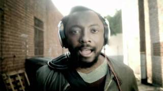 Black Eyed Peas - The Time of my Life (Official Music Video)