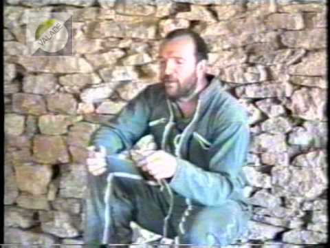 Micro-minage - Tirs dans une grange - minage dans une maison - nivellement à l'explosif