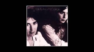 Kate & Anna McGarrigle - Heart Like A Wheel - 1975