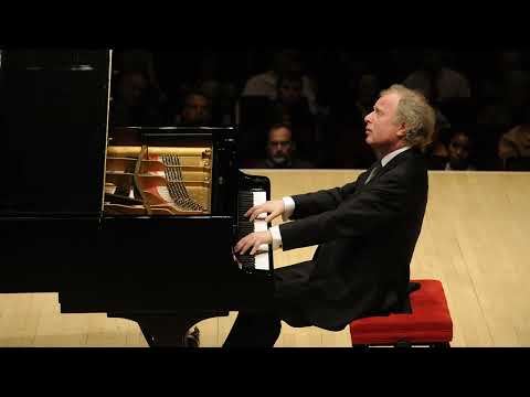 András Schiff - Mozart - Piano Sonata No. 16 in C major, K. 545 (Carnegie hall, 2015)