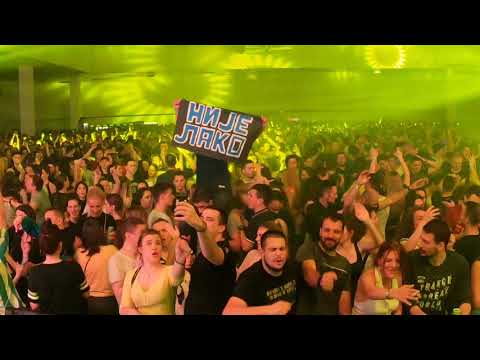 Dragi Bravo Zurka- Crveno