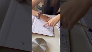日本の学校と違う #教科書 # #海外生活vlog #英会話海外留学 カナダvlog #海外育ち #バイリンガルキッズ #日常生活vlog#カナダ留学生 #海外在住ママ #違い#日常vlog