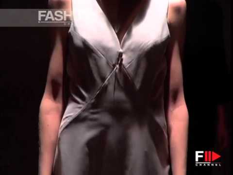 Fashion Show "Kei Kagami" Autumn Winter 2006 / 2007 Milan 3 of 5 by Fashion Channel