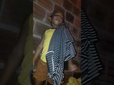 thauana antonelly imitando a favorita e carla Alves