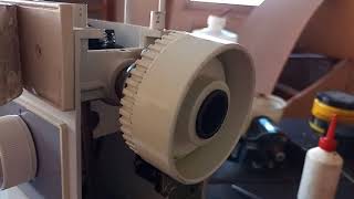 Máquina Toyama JH203. Desarmado de tensión, revisión de sistema eléctrico y mantenimiento general.