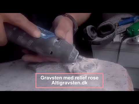Gravsten med relief rose I Altigravsten.dk