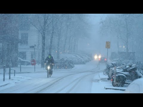 Glätte und starker Schneefall legen Teile Deutschlands lahm