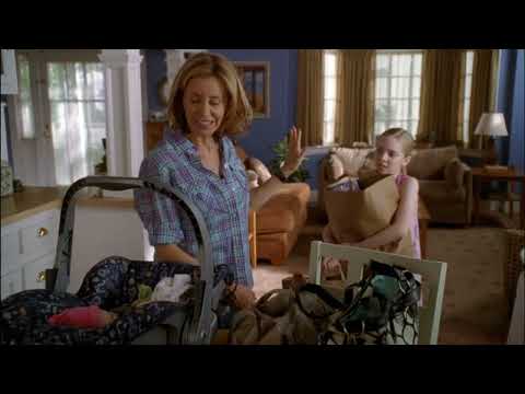 Penny Stays Home With Paige - Desperate Housewives 7x04 Scene