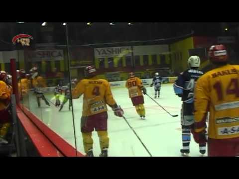 SF4 10.03.2011 Dukla Jihlava - KLH Chomutov_záběry od ledu