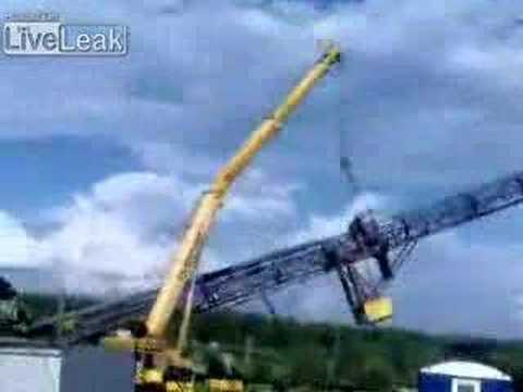 lol travail sécurité humour Manutention de charge Grue Manutention