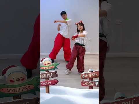 Dance the Christmas trend with aViet and eVy #Bella NgocVy KiddyCrew #MXE #dance #lecirque #lengocvy