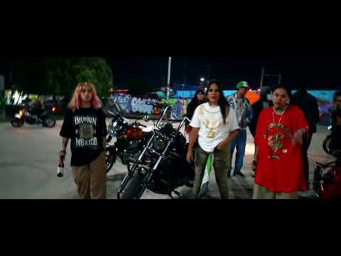 Yeimy Ochoa ft Queen Chacal / La Crissta -Tirando Placa