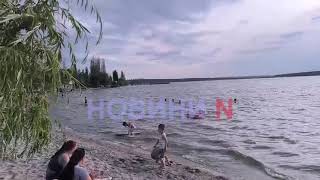 В Николаеве горожане открыли купальный сезон на Намыве, несмотря на запрет (видео)