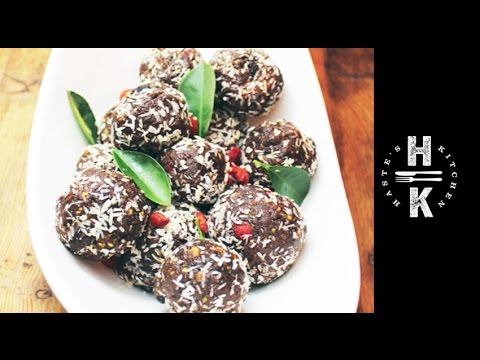 Easy chocolate protein balls & Healthy chocolate snacks