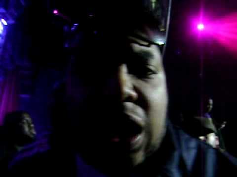 GLASSES MALONE!!!!  (((WATTS IN THE BUILDING)))