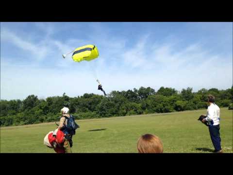 Skydive Hard Landing AFF B  @ Ellington, CT  Connecticut Parachutists