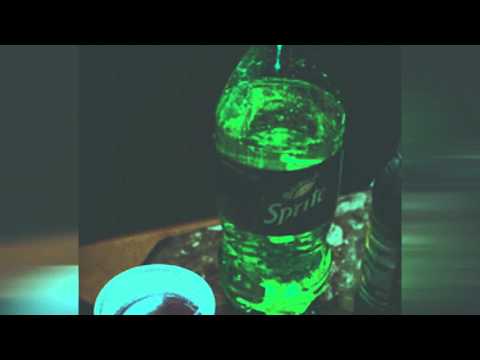 Playboi Carti x MexikoDro Type Beat "OffDaEarth" Prod. SilkyFway