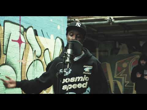 MaliOrMalone - Straight Out The Mud Freestyle  (Prod By. HUSH)