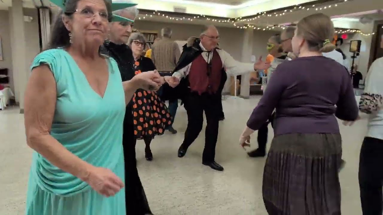 Connie Graham calling at the Singles & Doubles Halloween Dance in St. Louis, MO 10/25/25.